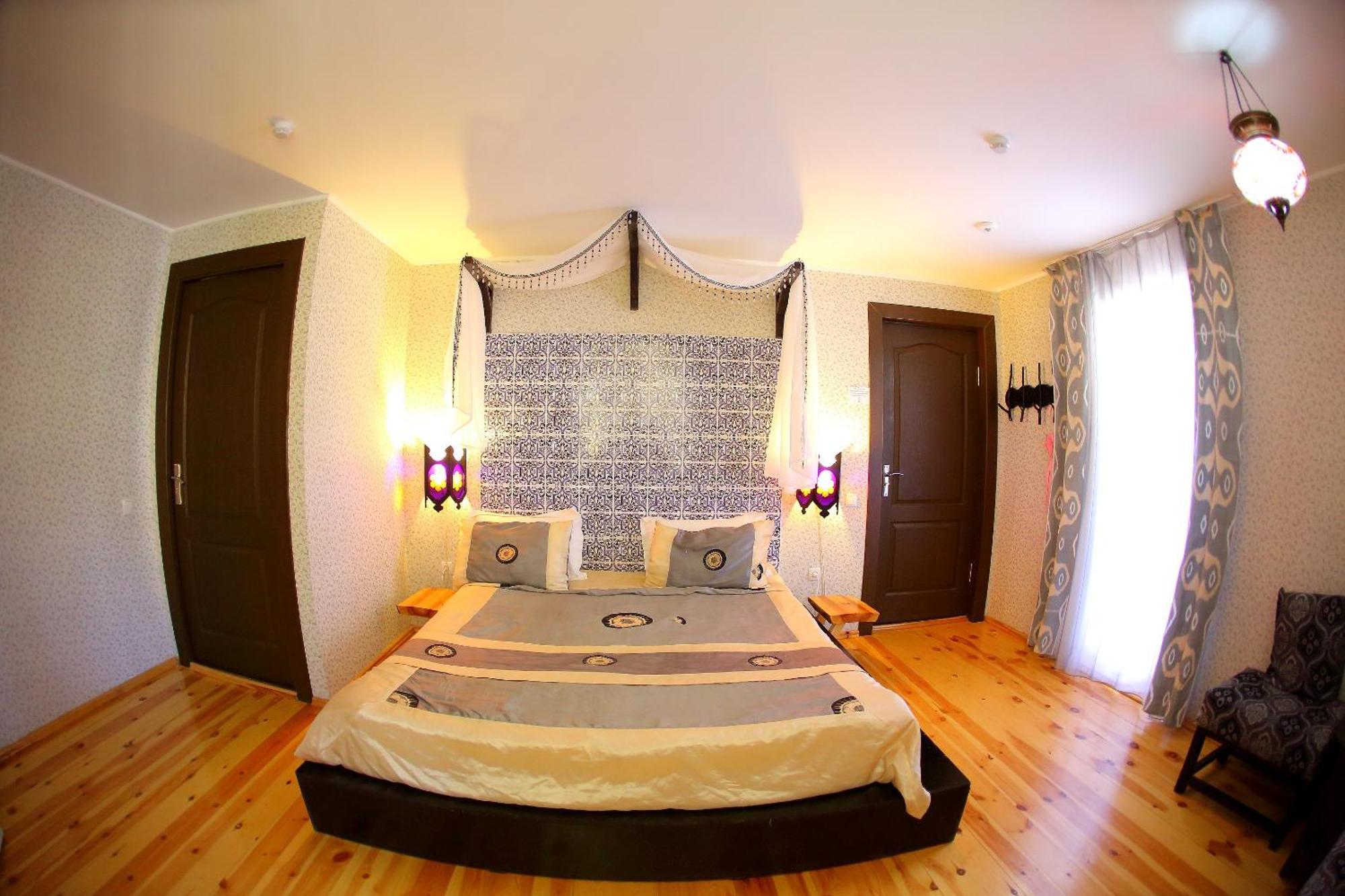 Boutigue Hotel Nebesa Chimgan Exteriör bild